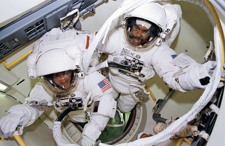 astronauts-harris-and-foale-ready-to-egress-airlock-for-eva_24311103394_o.jpg