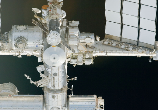 STS134-E-06641