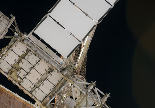 STS134-E-06739