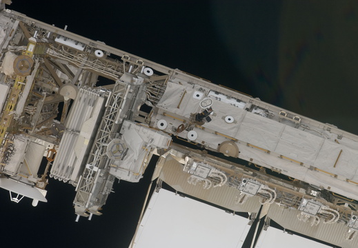 STS134-E-06775