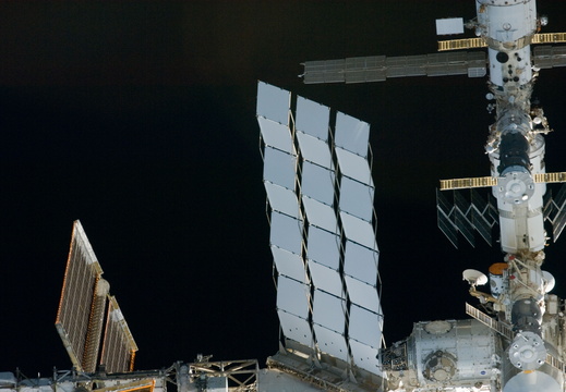 STS134-E-06603