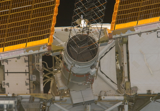 STS134-E-10385