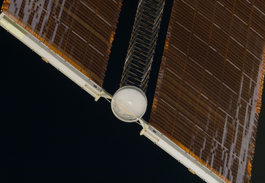 STS134-E-06734