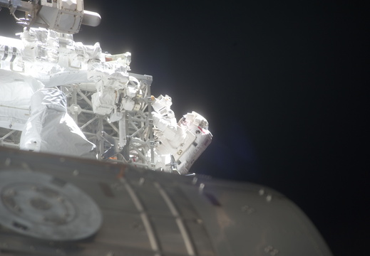 STS134-E-09061