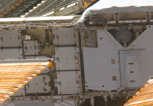 STS134-E-10352