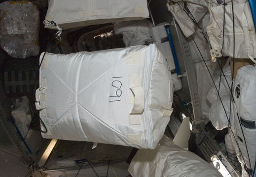 STS134-E-09140