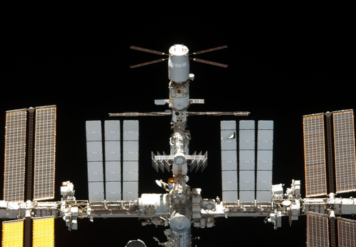 STS134-E-11577