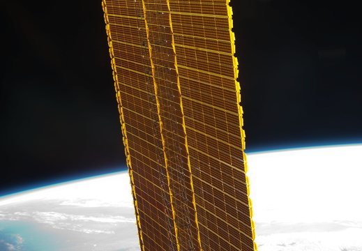 STS134-E-09375