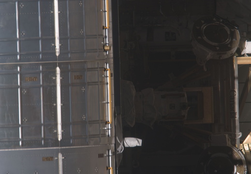 STS134-E-10548