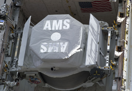 STS134-E-07381