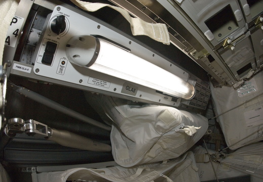 STS134-E-09150