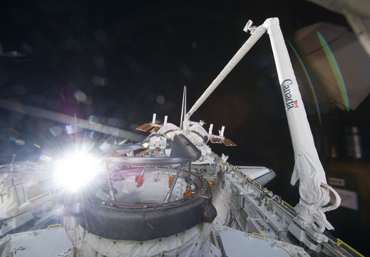 STS134-E-06960