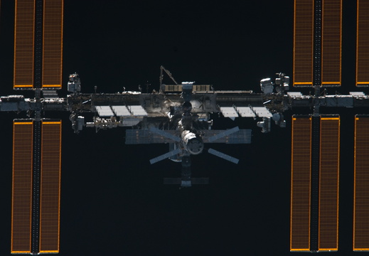 STS134-E-11463