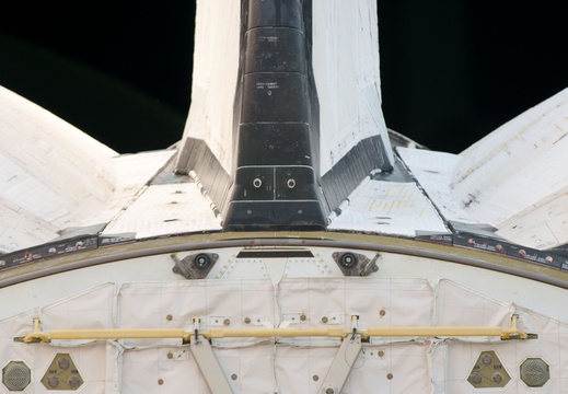 STS134-E-05231