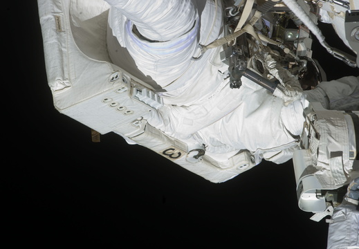 STS134-E-11134