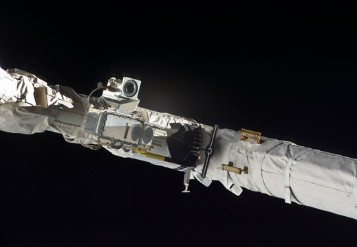 STS134-E-06442