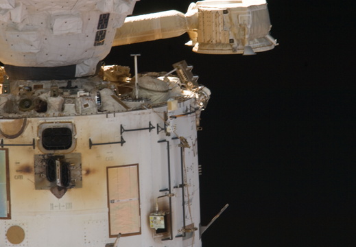 STS134-E-10308