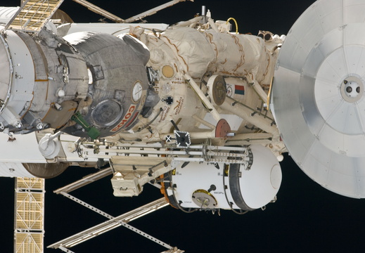 STS134-E-06792
