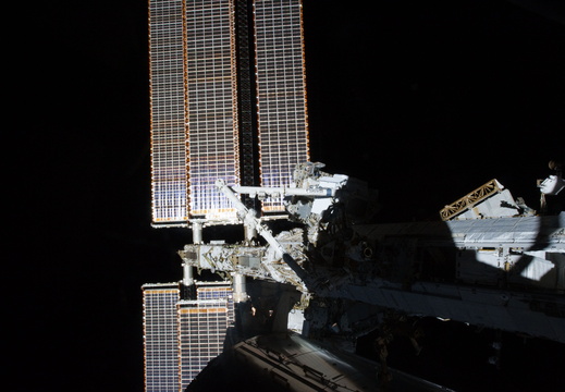 STS134-E-07490