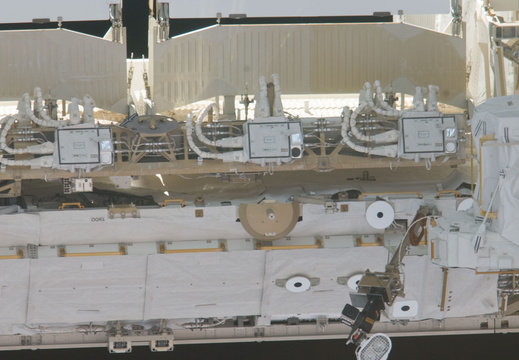 STS134-E-10330