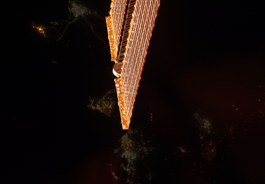 STS134-E-09475