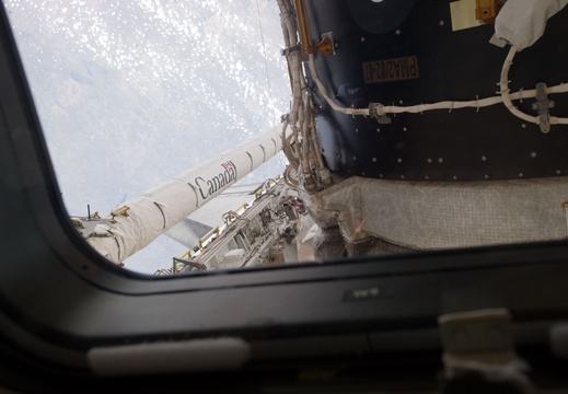 STS134-E-07554