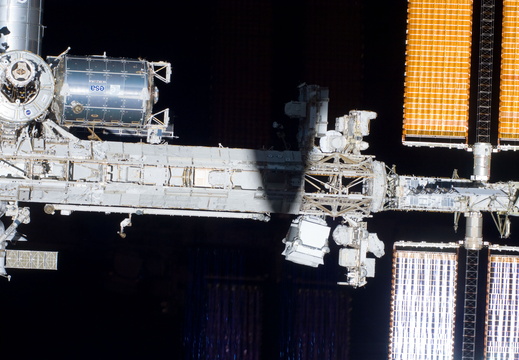 STS134-E-10573