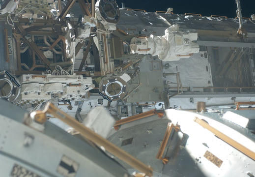 STS134-E-11830