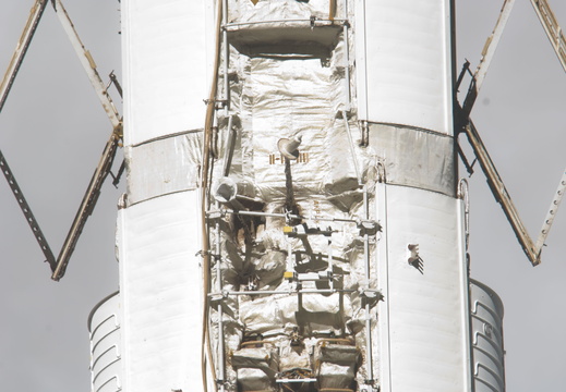 STS134-E-10760