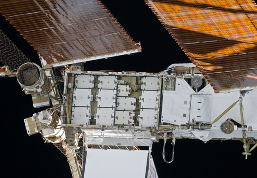 STS134-E-06693