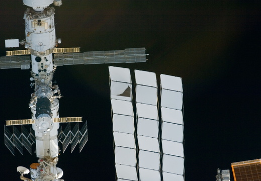 STS134-E-06633