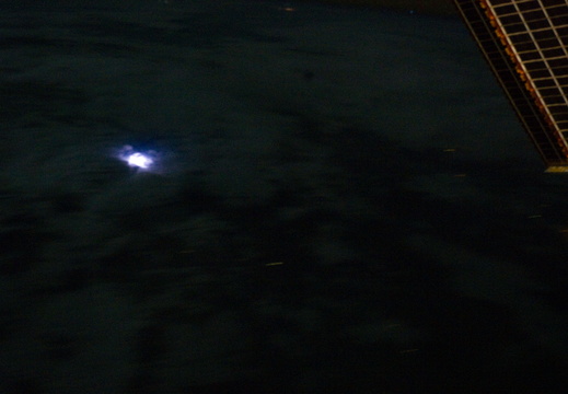 STS134-E-09562