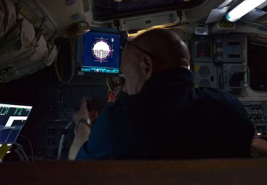 STS134-E-07087