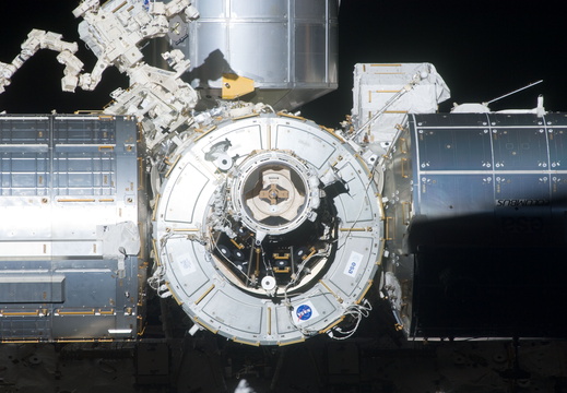STS134-E-10503