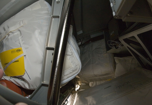 STS134-E-09132