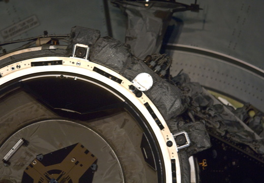 STS134-E-06816