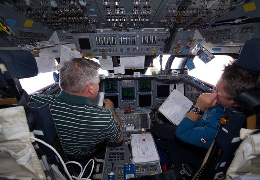 STS134-E-06897