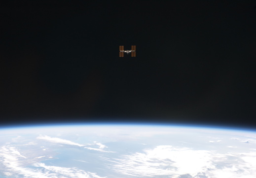 STS134-E-10999