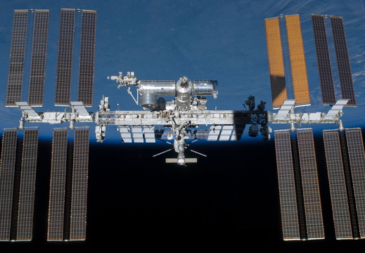 STS134-E-10589