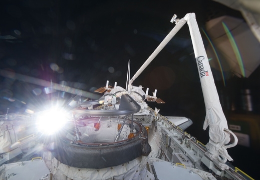 STS134-E-06956