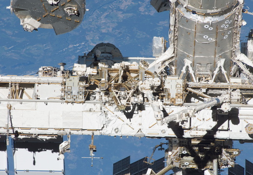 STS134-E-10606