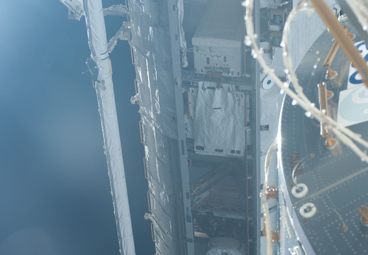 STS134-E-11837