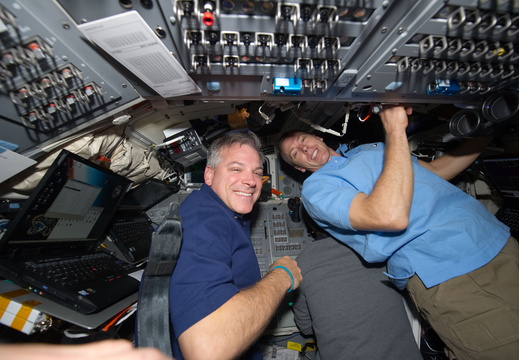 STS134-E-10917