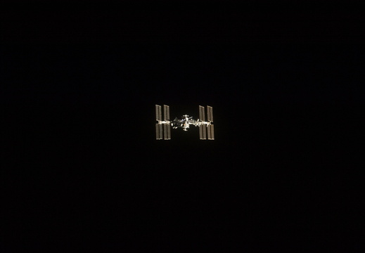 STS134-E-06595