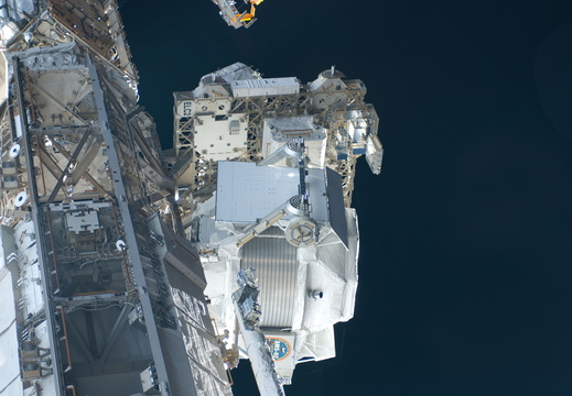 STS134-E-11847
