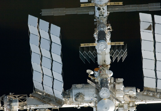 STS134-E-06608