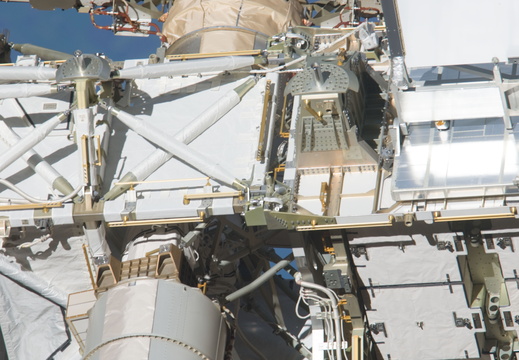 STS134-E-10641