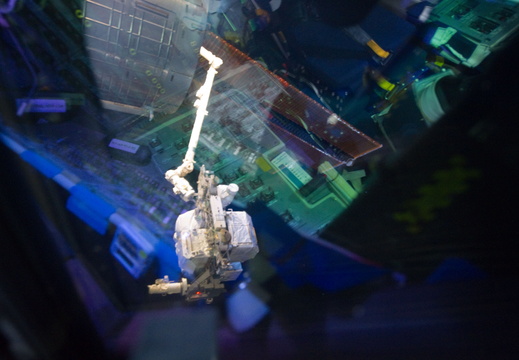 STS134-E-07313