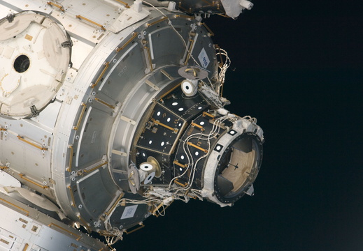 STS134-E-06794
