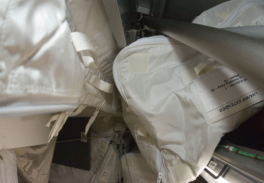 STS134-E-09153